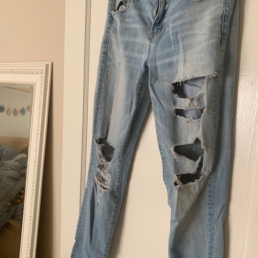 American eagle ripped skinny jeans